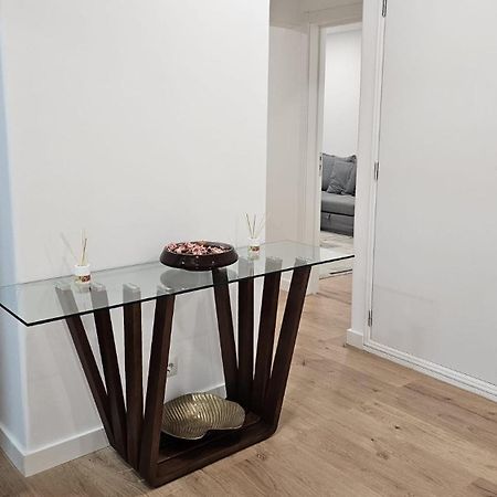 Apartamento T3 Em Lisboa/ Келуш Экстерьер фото